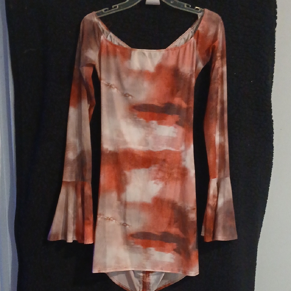 Elegant Tie-Dye Long Sleeve Dress